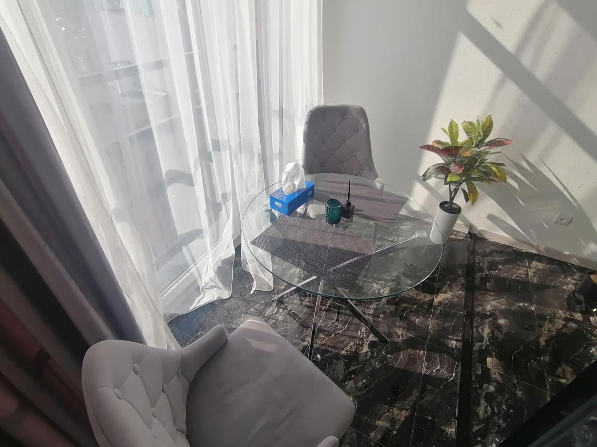 Новобудова Сам Центр Вул Шевченка 60 Оперний 10Хв Apartment ลวีฟ ภายนอก รูปภาพ